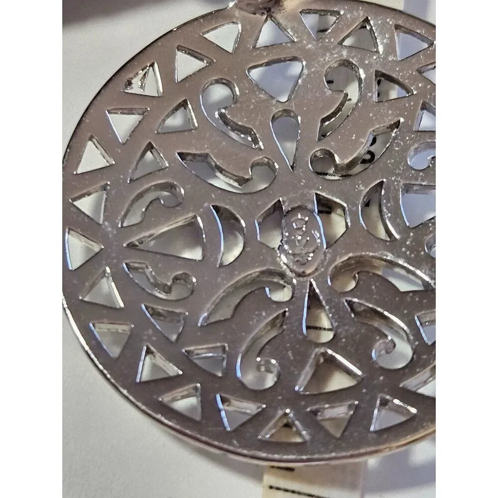Premier Designs pretty necklace